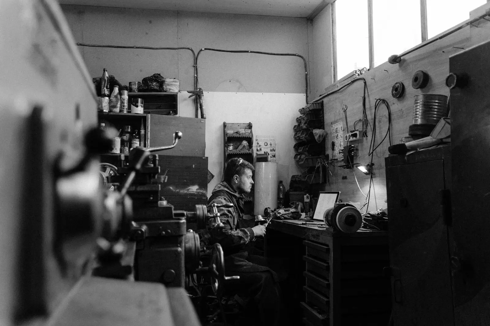 Gritty workshop desk texture